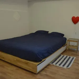 https://top-studio-marolles.brusselshotelsbook.com