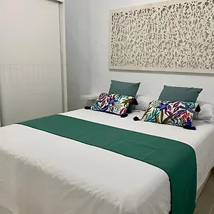 https://villa-amapola-mychoice-by-bossh-apartments.es-andalucia.com